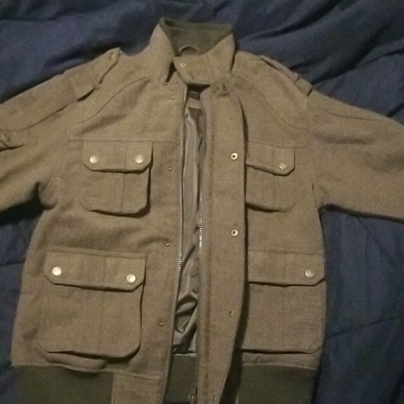 Jacket - Picture 3 of 3